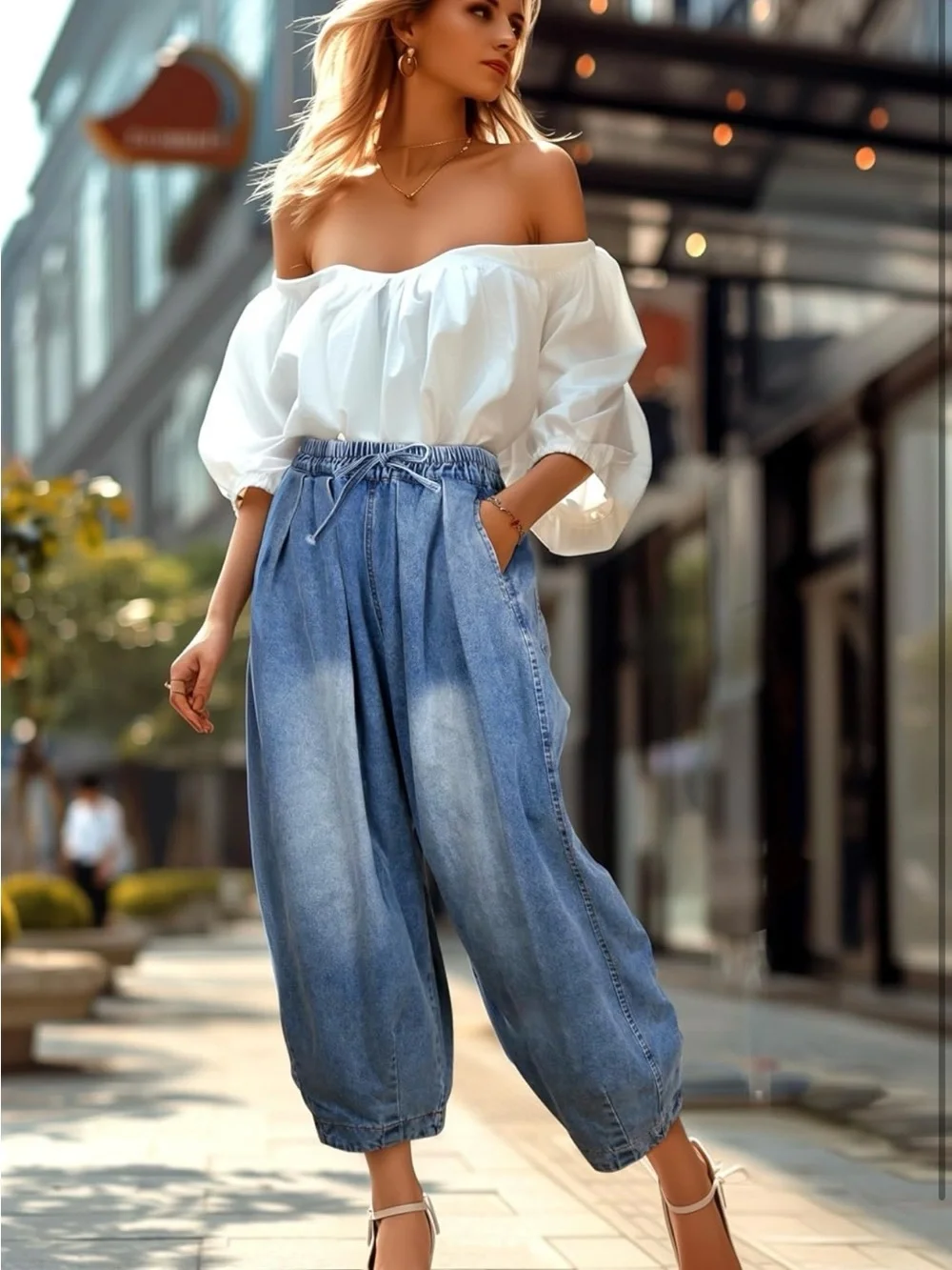 NWT Boutique Denim Cropped Wide Leg Denim Jeans size Small (4-6)